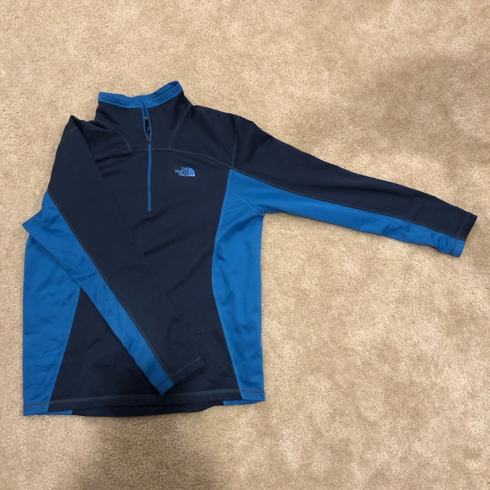 Men’s Blue NorthFace Pullover